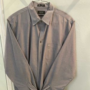 Nordstrom Mens Shop smartcare dress shirt .  Regular Fit.  Has been worn.